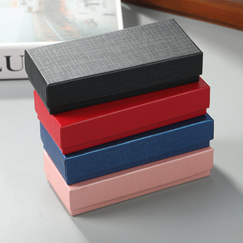 Monokromatska kutija za pohranu nakita i satova za prstenje i ogrlice, dimenzije 14.5 × 6.4 × 3.2 cm