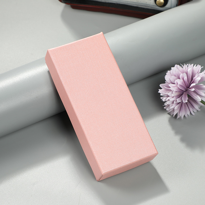 Monokromatska kutija za pohranu nakita i satova za prstenje i ogrlice, dimenzije 14.5 × 6.4 × 3.2 cm