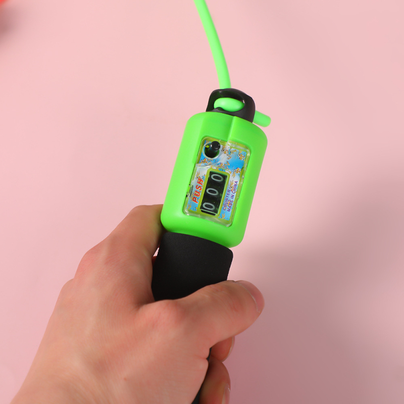 Preskakalica s pjenastim ručkama, duljina užeta 2,55 m, ručke 16 cm, za fitness na otvorenom i sagorijevanje masnoća