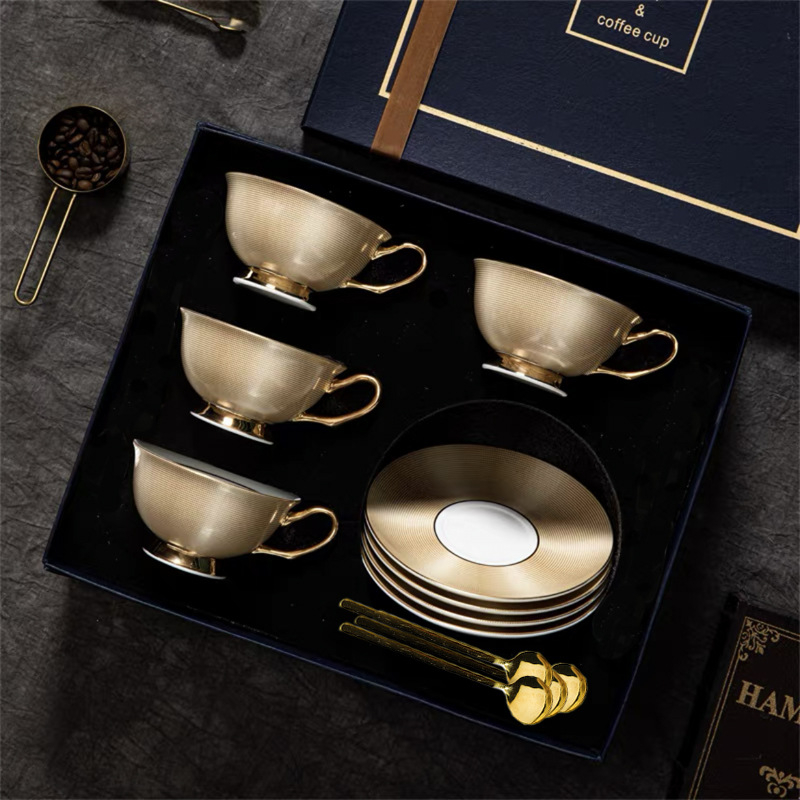 Set de cești și farfurioare pentru cafea din porțelan cu os, stil european, lux pentru ceaiul de după-amiază, ceașcă fin decorată cu motive florale