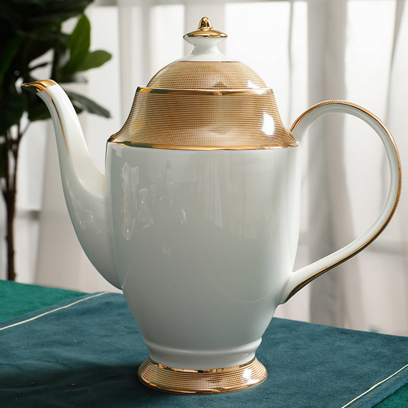 Set de cești și farfurioare pentru cafea din porțelan cu os, stil european, lux pentru ceaiul de după-amiază, ceașcă fin decorată cu motive florale