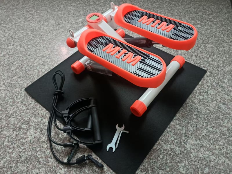 Jianli stepper silențios pentru uz casnic – mini stepper hidraulic, mașină de escaladare, aparat pentru abdomen, model 107 (30 × 30 × 20 cm)