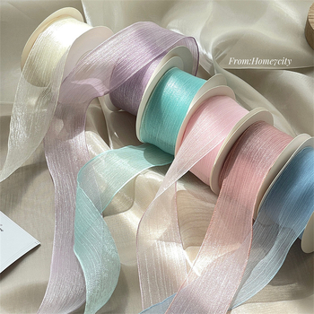 Panglică de organza cu textură strălucitoare, pliuri delicate, pentru împachetarea cadourilor și decorarea florilor