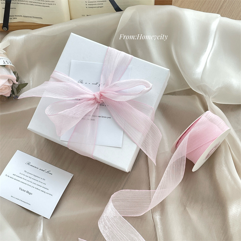 Panglică de organza cu textură strălucitoare, pliuri delicate, pentru împachetarea cadourilor și decorarea florilor