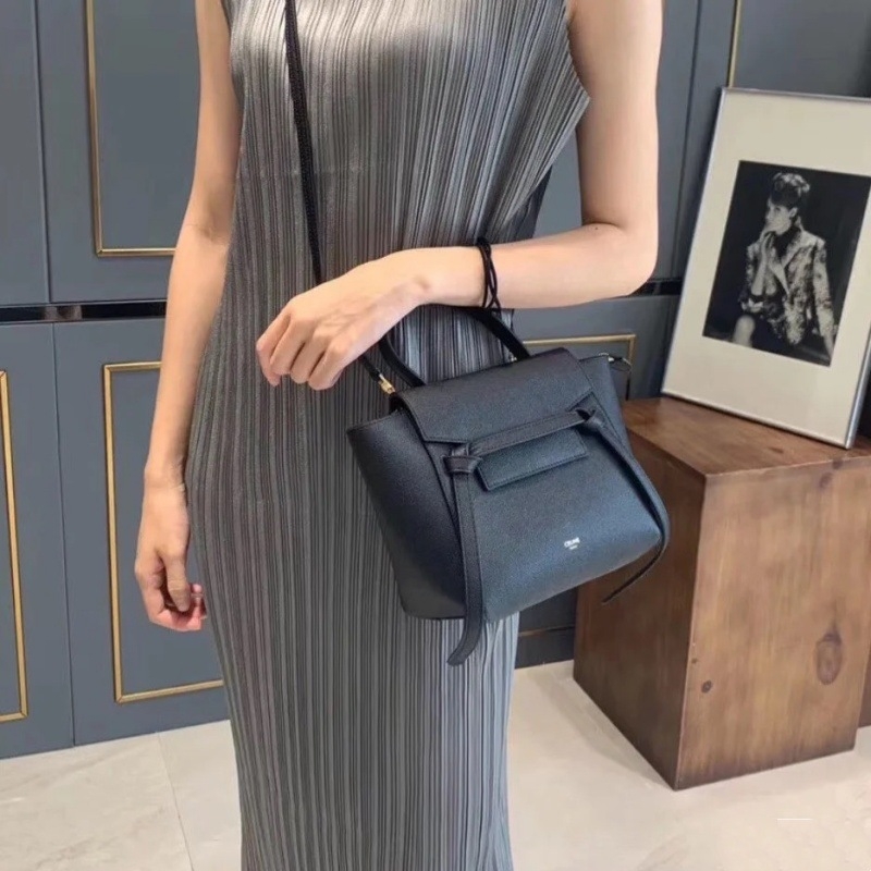 Ženska crossbody torba inspirirana Arc de Triomphe, lažno koža s lychee teksturom, nano veličina, Catfish Bun stil