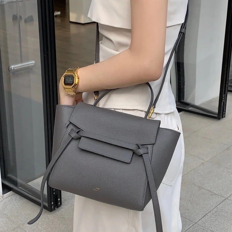 Ženska crossbody torba inspirirana Arc de Triomphe, lažno koža s lychee teksturom, nano veličina, Catfish Bun stil