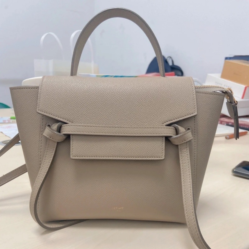 Ženska crossbody torba inspirirana Arc de Triomphe, lažno koža s lychee teksturom, nano veličina, Catfish Bun stil