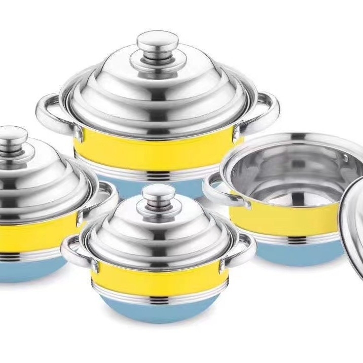 Set de vase din oțel inoxidabil: oală pentru supă, oală mică, tigaie plată și wok; dimensiuni 16–22 cm; oțel inox 410; cadou ideal