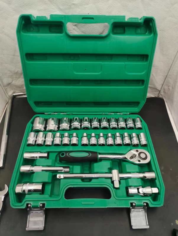 Set de 32 piese chei cu soclu, 8–32 mm, pentru reparații auto