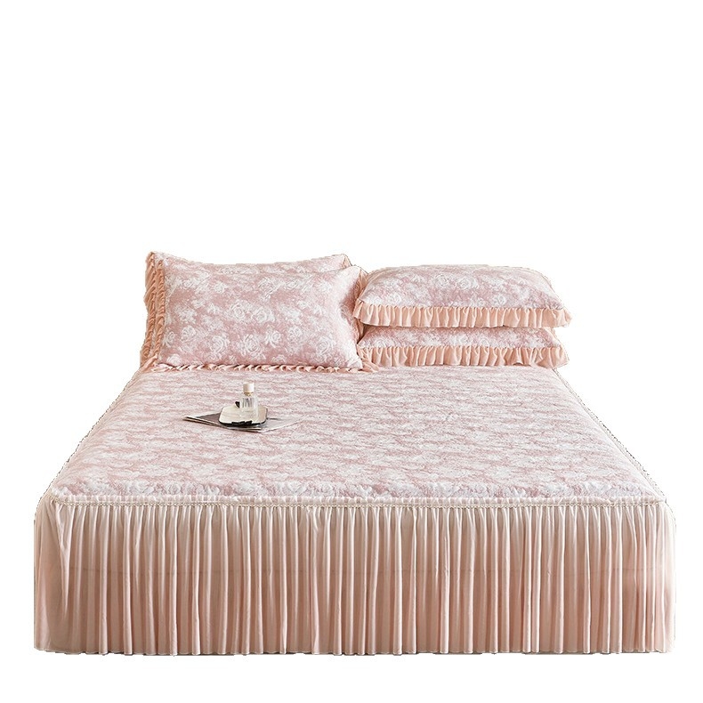 Jacquard roz Ice Silk cooling mat, set de trei piese cu fustă de pat, stil lux francez