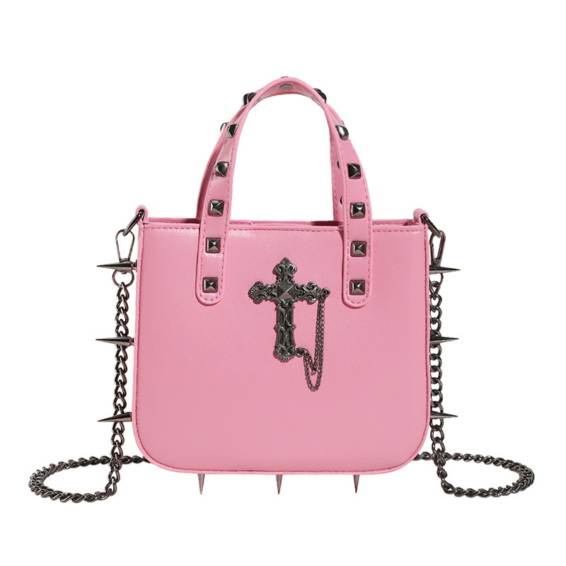 Ženska torba u gotičkom stilu sa zakovicama, dekorom lubanje i križa, crossbody torba