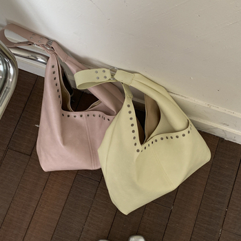 Τσάντα Tote με μαλακό δέρμα και μεταλλικά studs, κορεατικού στυλ, μεγάλη χωρητικότητα, γυναικεία καθημερινή τσάντα ώμου