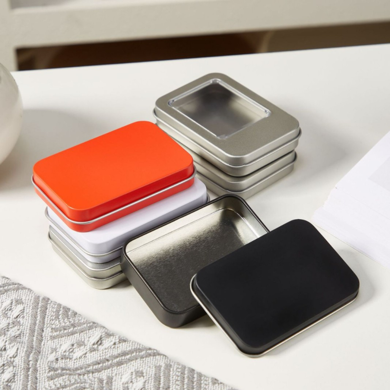 Cutie metalică dreptunghiulară cu fereastră pentru USB, card poștal, baterii și unghii false – cutie metalică cu inserție de burete.