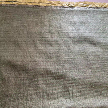 Covor de gazon sintetic din plastic pentru grădiniță, balcon și școală – gazon verde