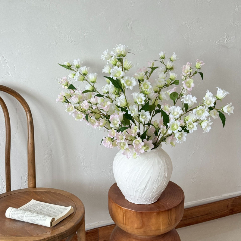 Τεχνητά λουλούδια Bellflower και Lily of the Valley σε μακριά στελέχη – διακόσμηση σπιτιού για σαλόνι και τραπεζαρία, ανθοστολισμός γάμου