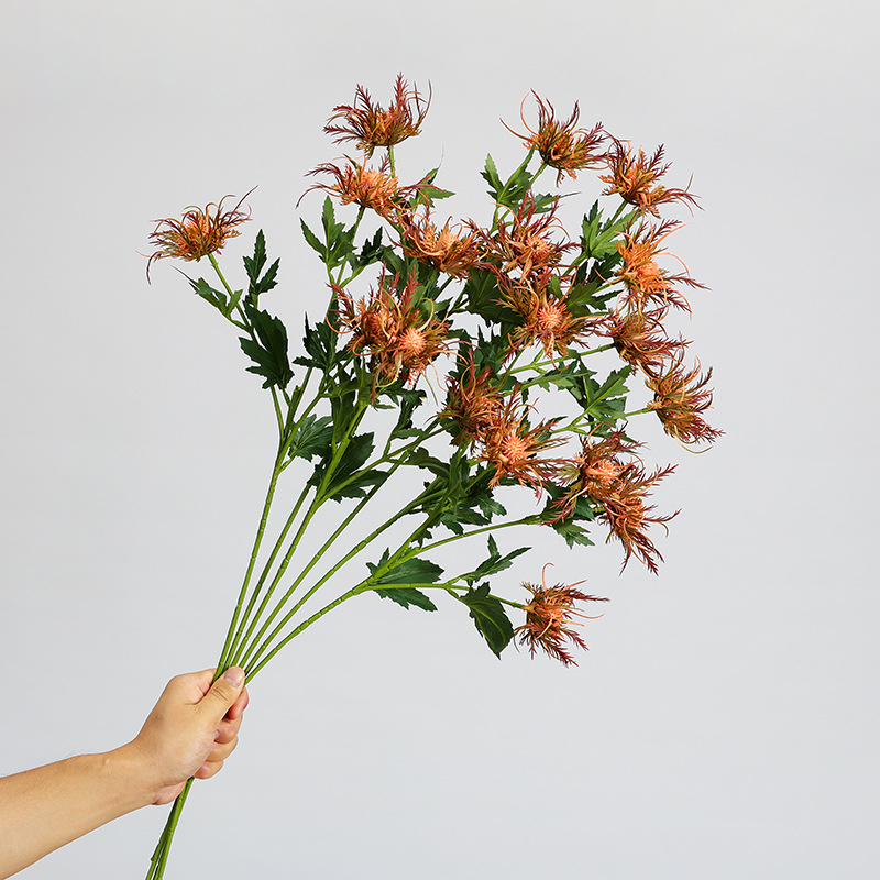 Ramură artificială cu trei capete de eryngium, pentru aranjamente florale și recuzită fotografică