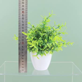 Plantă artificială de eucalipt pentru birou, decor din plastic pentru interior, înălțime 22 cm