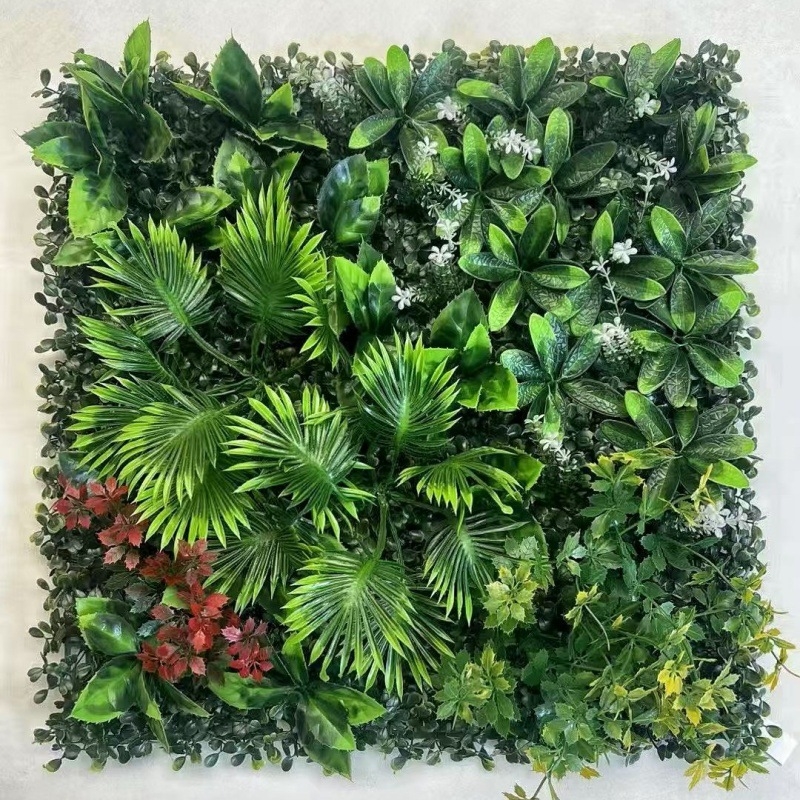 Perete vegetal interior Milan Mix, 50x50 cm, fundal verde și flori artificiale realiste