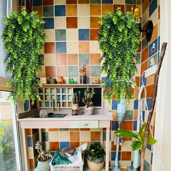 Plantă artificială cu frunze de eucalipt, agățată de perete, viță agățată, decor exterior pentru grădină