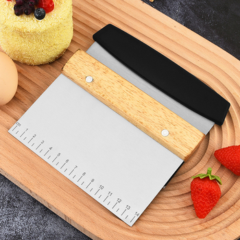 Tăietor de făină din oțel inoxidabil, cu scară; unealtă multifuncțională pentru aluat, spatulă pentru foi de orez și tăietor ondulat pentru cartofi.