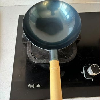 Mini wok z liatiny bez povlaku, na jednu porciu, na vyprážanie vajíčka a detskú stravu