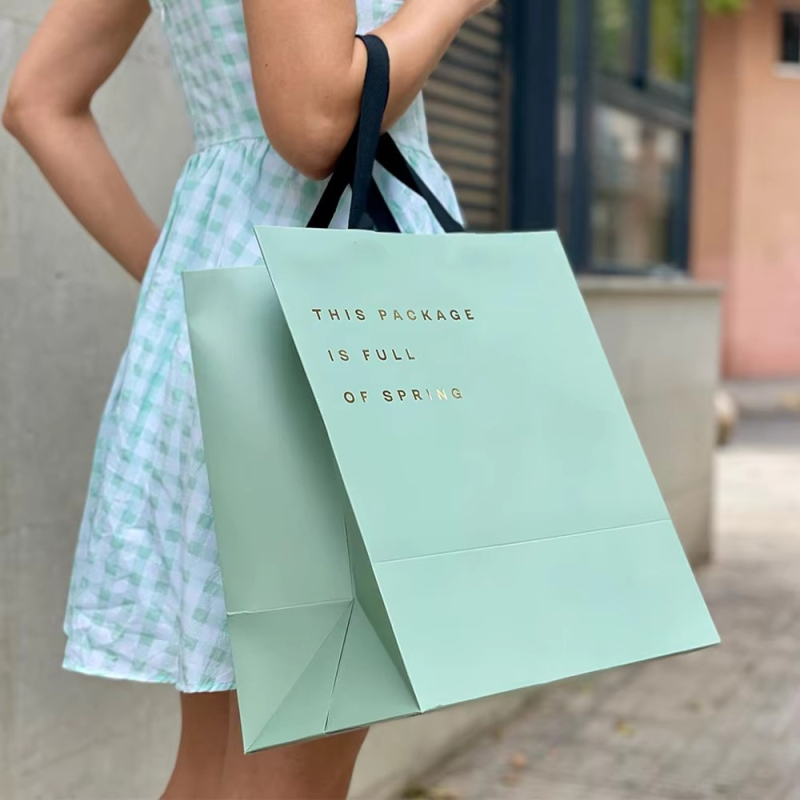 Genți cadou personalizate, genți tote și pungi de hârtie Kraft pentru ambalare de lux, pungi de cumpărături reciclabile biodegradabile
