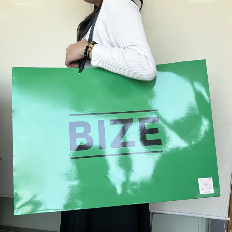Genți cadou personalizate, genți tote și pungi de hârtie Kraft pentru ambalare de lux, pungi de cumpărături reciclabile biodegradabile