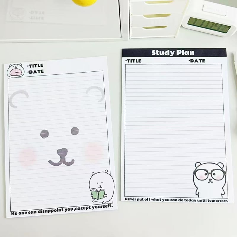 B5 notebook minimalist cu ursuleț drăguț, pagini liniate și note adezive — jurnal ilustrat pentru elevi