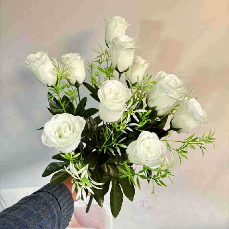 Decorațiune de podea cu 11 trandafiri artificiali, multicolor