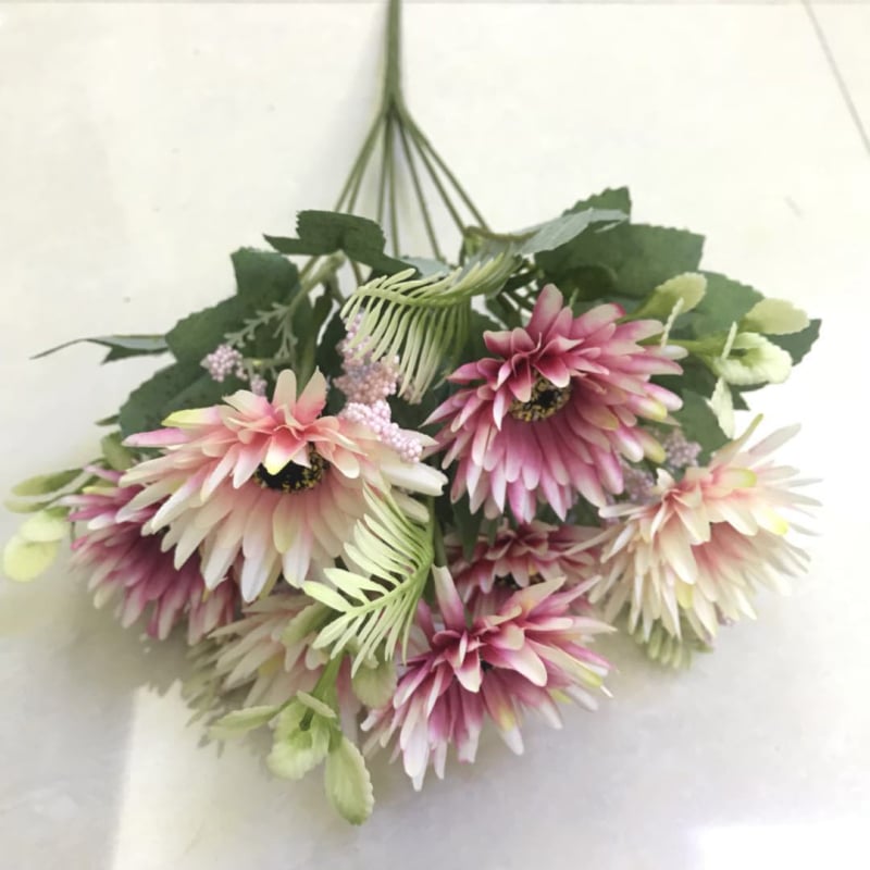 Flori artificiale din mătase: floarea-soarelui, gerbera și crizantemă pentru decor de sufragerie și nuntă
