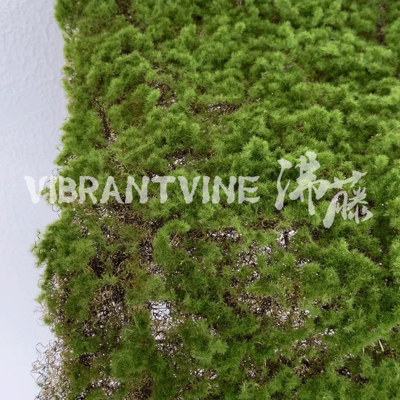 Gazon artificial pentru perete, textură de mușchi, decor interior