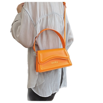 Ženska mala kvadratna torbica s dojmom luksuza, 2026 nova retro stil, svestrana torba za rame ili crossbody
