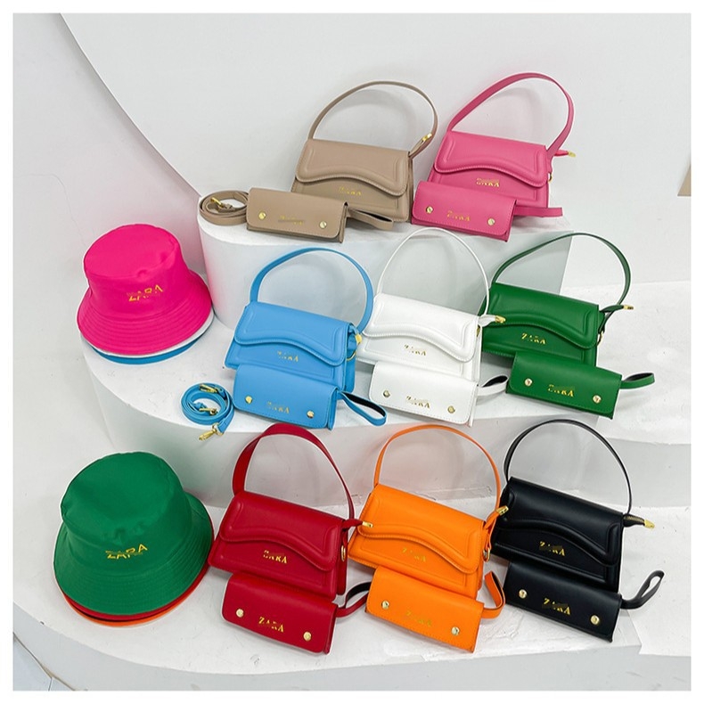 Ženska mala kvadratna torbica s dojmom luksuza, 2026 nova retro stil, svestrana torba za rame ili crossbody