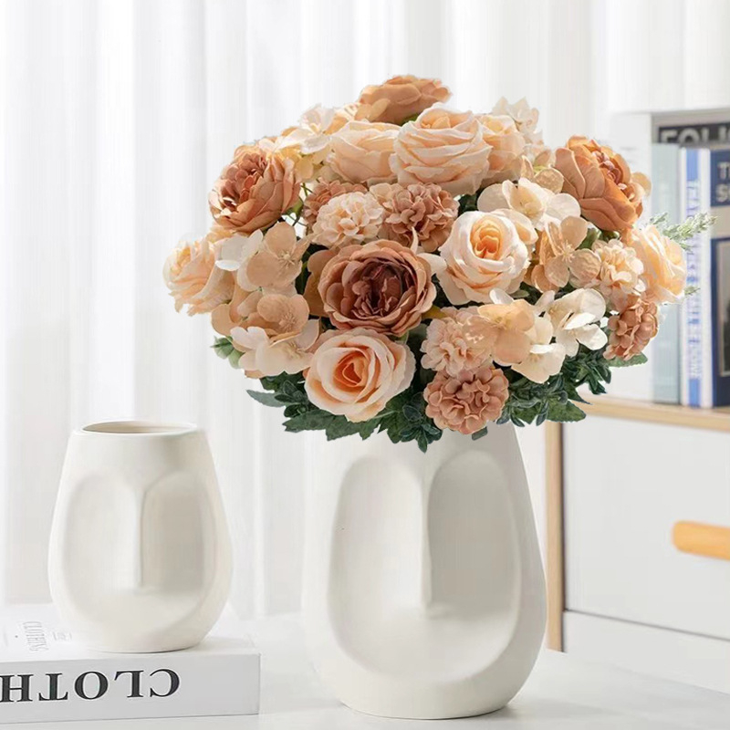 Buchet de flori artificiale din trandafiri, margaretă și crizanteme, lucrat manual, pentru decor de nuntă