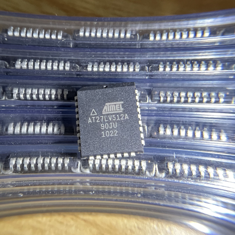 AT27LV512A-90JU EPROM memorija PLCC-32, izvorni dio