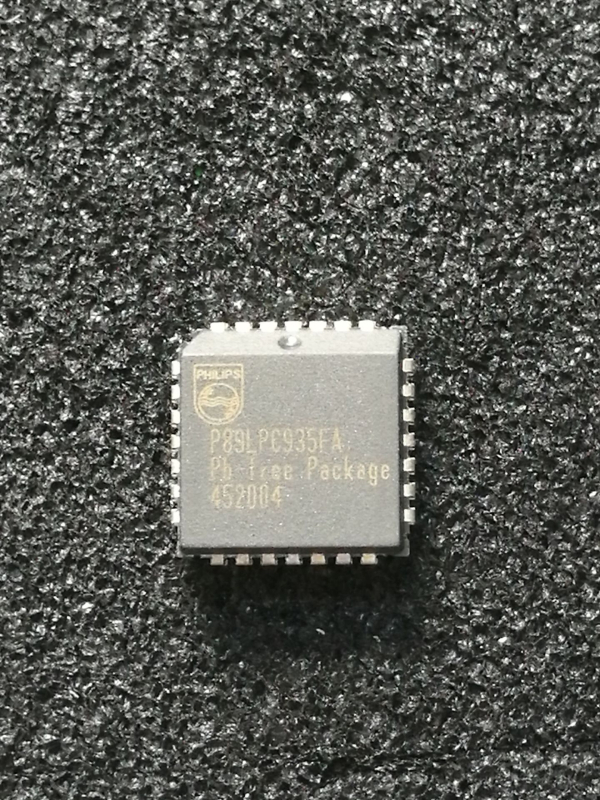 P89LPC 932A1FA 935 936 952 PLCC-44 integrirani sklopovi za površinsku montažu