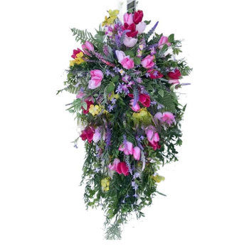 Coronă mov cu lalele, liliac, zambile și hortensie pentru decor de primăvară-vară
