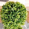 Plantă verde artificială în ghiveci, decor interior pentru casă, arbore decorativ artificial.