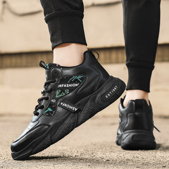Мъжки спортни обувки с висока горна част и дебела подметка, PU кожа, бели