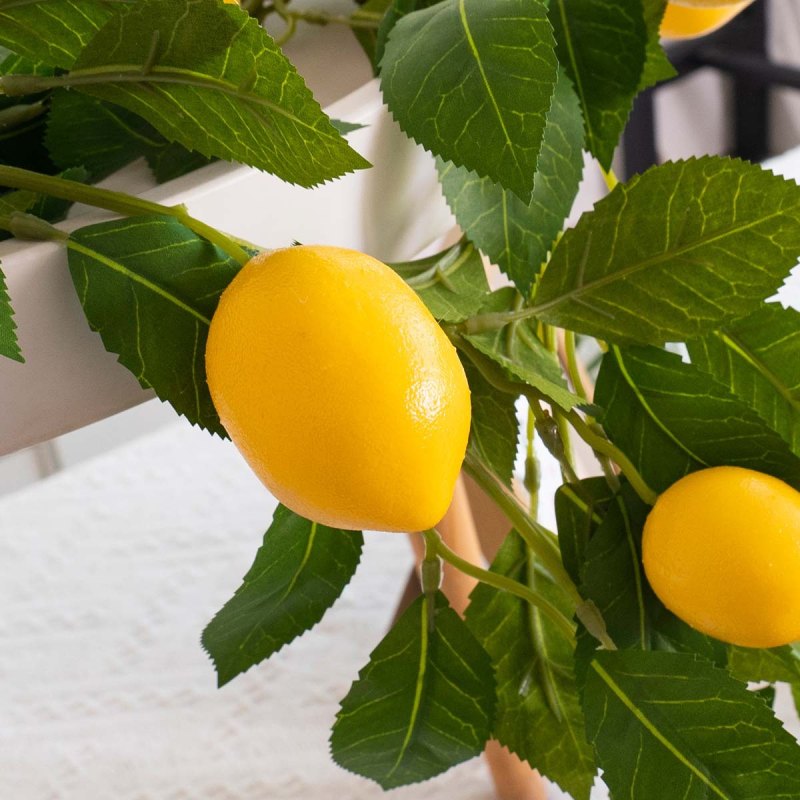 Plante artificiale verzi cu fructe de lămâie — viță decorativă pentru nunți, decor interior și restaurante