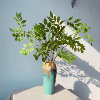 Aranjament floral artificial cu frunze de glicină, cu două ramuri