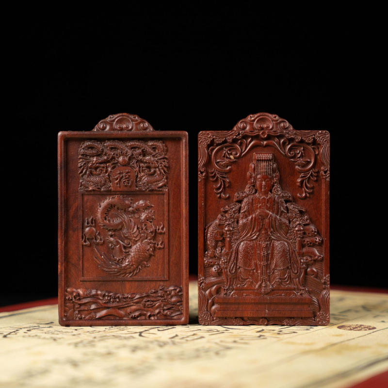 Mazu privjesak od jujube drveta – finomno graviran talisman, taoistički ritualni amulet, dvostrani reljef feniksa