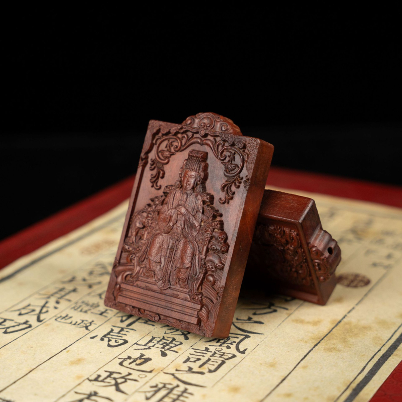 Mazu privjesak od jujube drveta – finomno graviran talisman, taoistički ritualni amulet, dvostrani reljef feniksa