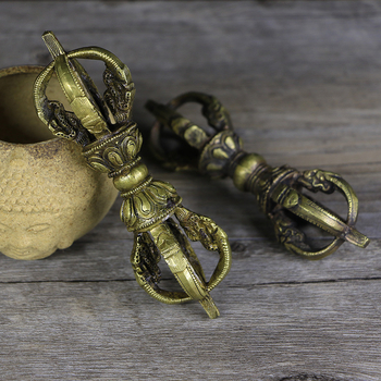 Vajra od bakra s pet prstiju, ručno izrađeni ritualni instrument