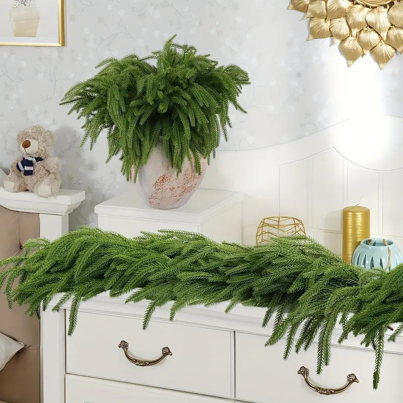 Șiruri decorative din ratan pentru Crăciun, imitând ace de pin Norfolk – stil european, textură moale