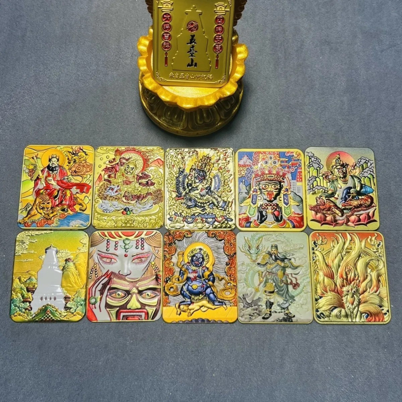 Thangka privjesak od legure s ugraviranim motivom i osam reljefnih pločica zaštitara