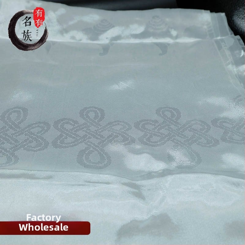 Biela tibetská khata s jacquard vzorom ôsmich požehnaných symbolov pre buddhistické obrady