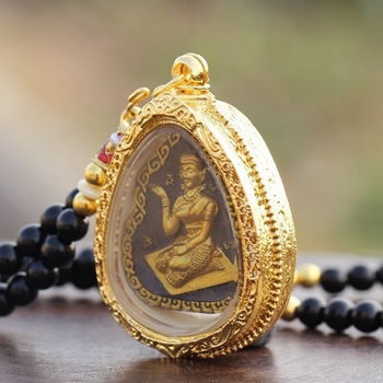 Thai budistički amulet Long Po San An Zhao Bei Cai - Ženska božica