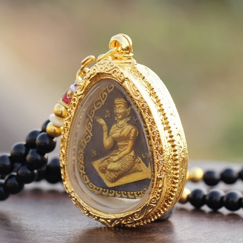 Thai budistički amulet Long Po San An Zhao Bei Cai - Ženska božica