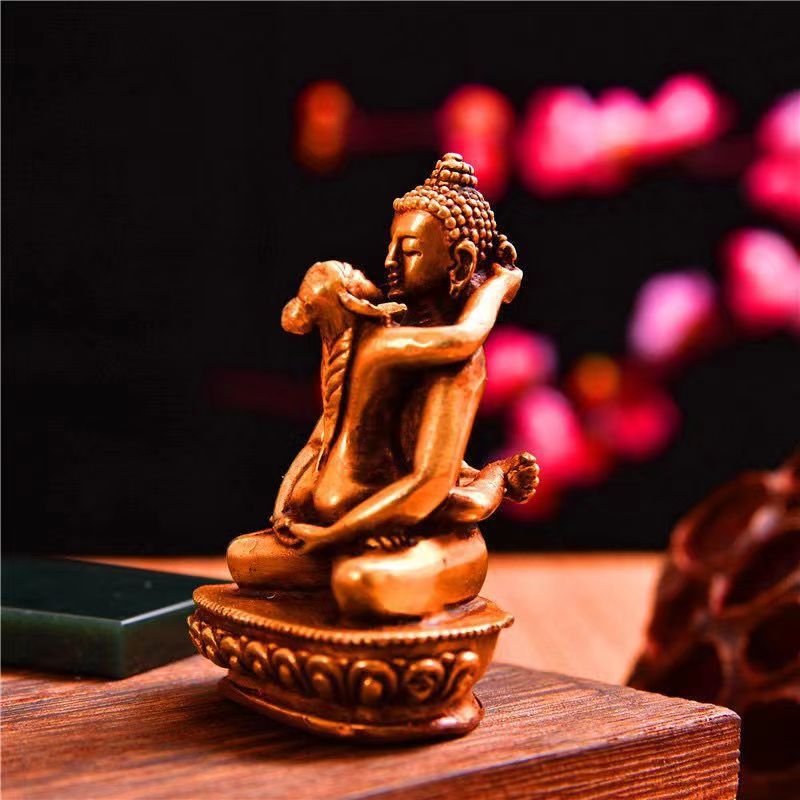 Statuetă Buddha din cupru placată cu aur, lucrată manual în Nepal, corp dublu Pu Xian King Tathagata, pentru altarul de acasă, mică
